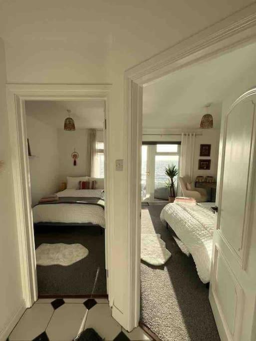 Villa Relax With Spectacular Views And Hot Tub Kircubbin Esterno foto