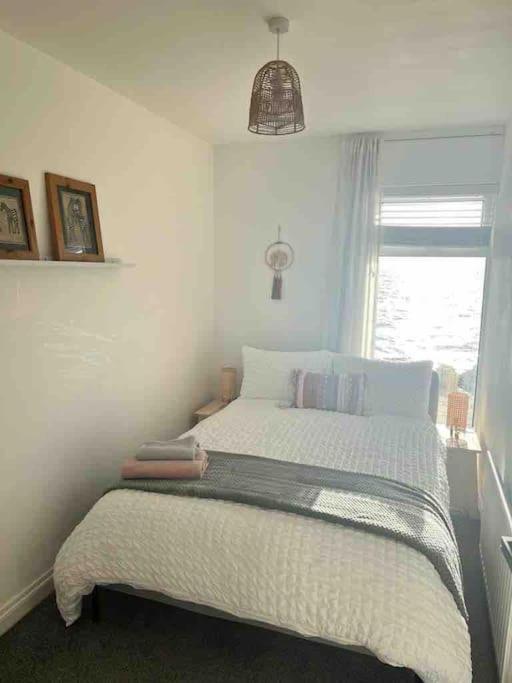 Villa Relax With Spectacular Views And Hot Tub Kircubbin Esterno foto
